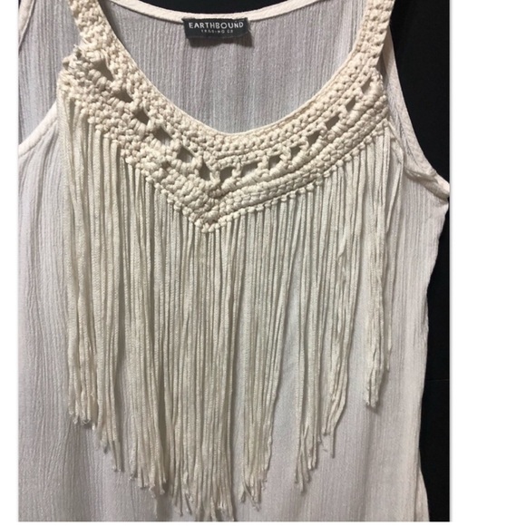 Earthbound Boho Fringe Top - Picture 2 of 10